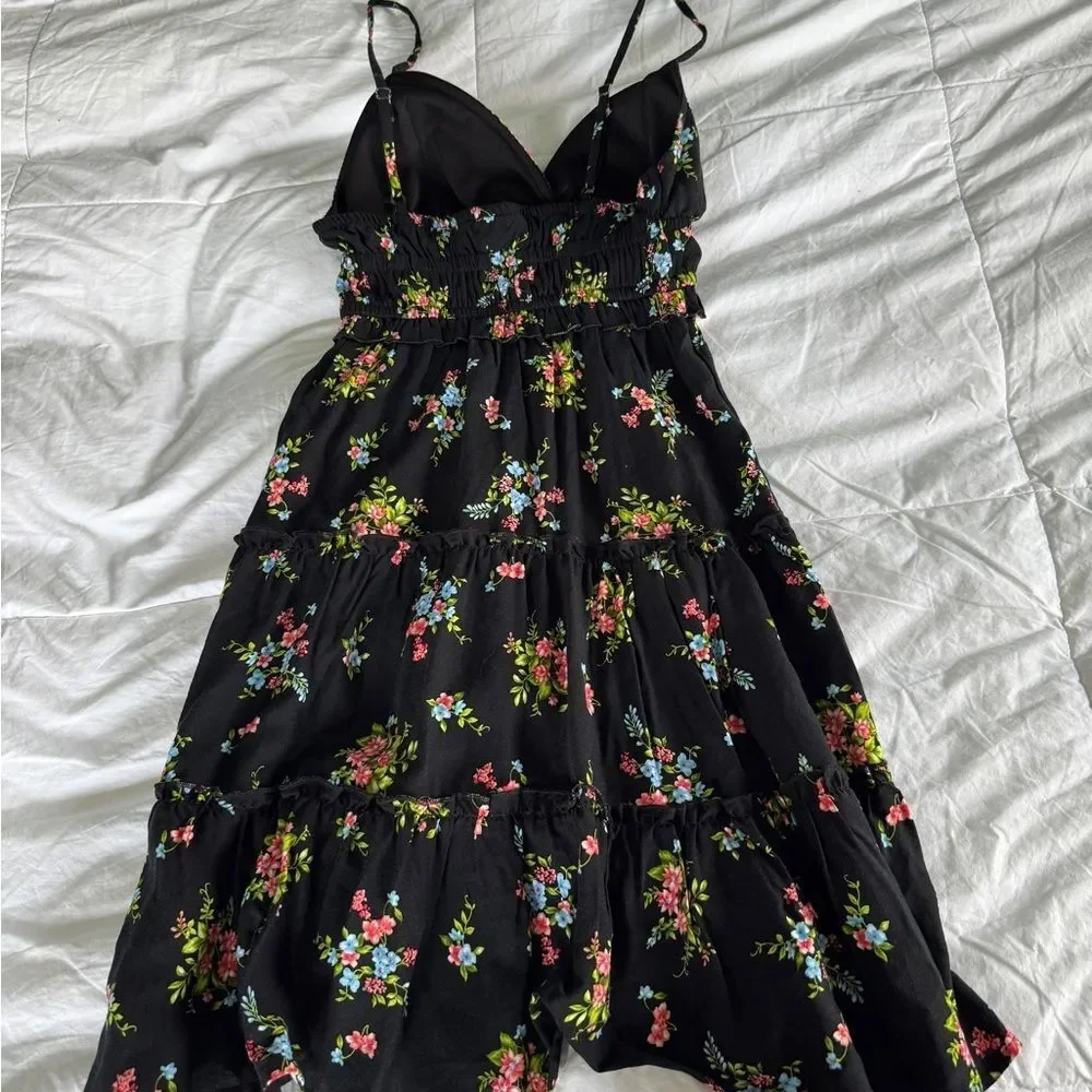 No Boundaries Black Floral Tiered Sundress – Women’s XXS Adjustable Straps - Picture 3 of 11